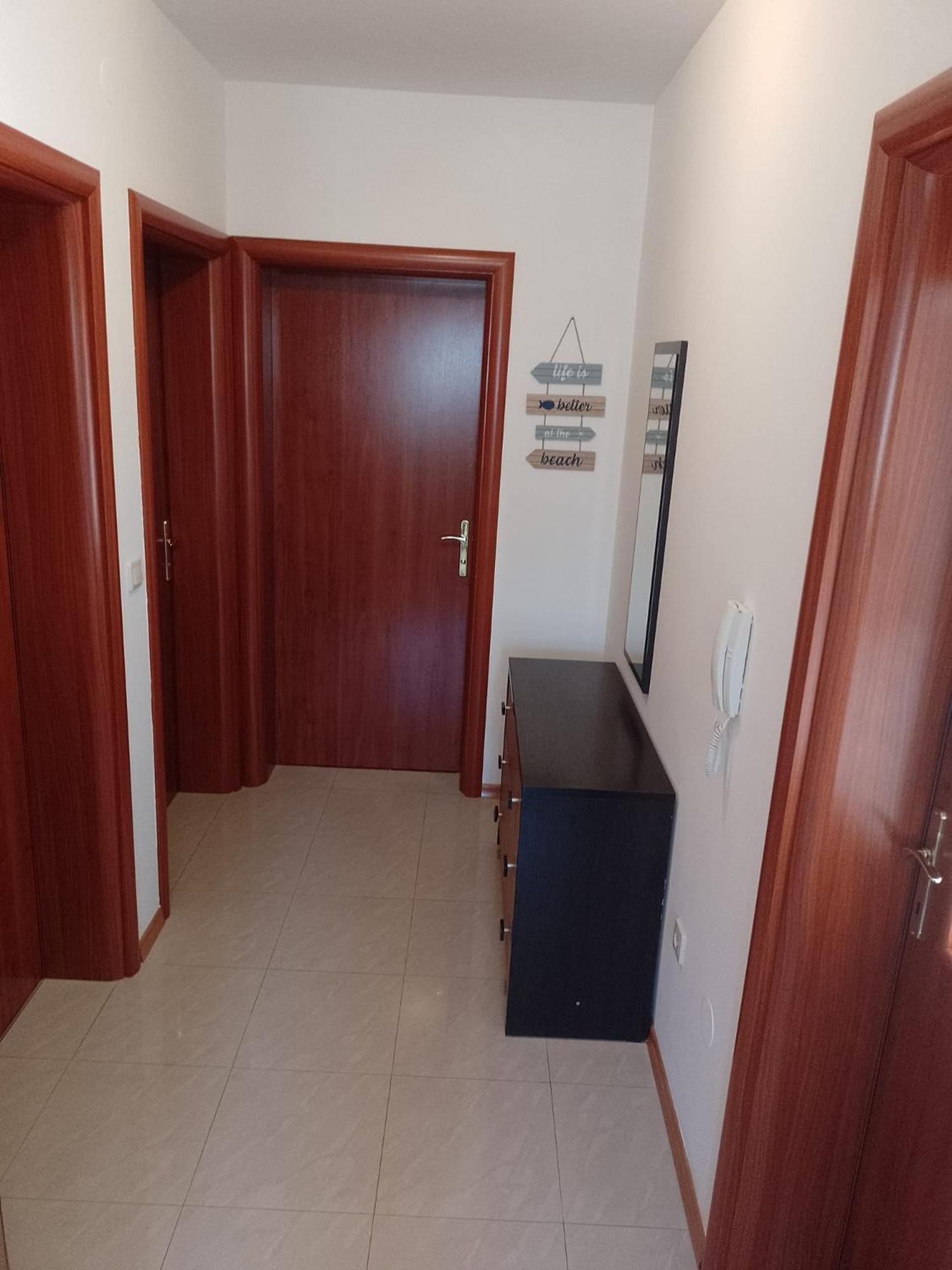 Apartments Silvije Марина Екстериор снимка