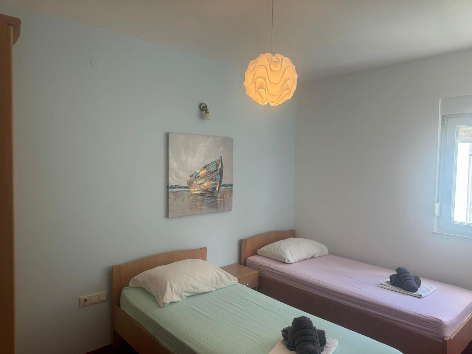 Apartments Silvije Марина Екстериор снимка